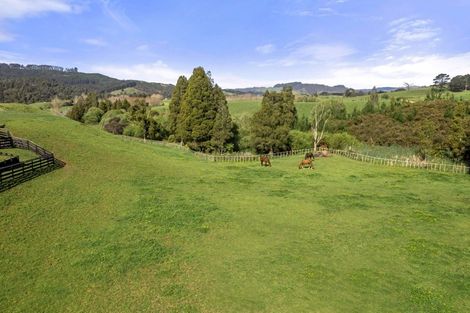 Photo of property in 11 Mangakino Road, Raglan, 3295