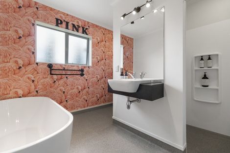 Photo of property in 1 Shrewsbury Place, Katikati, 3129