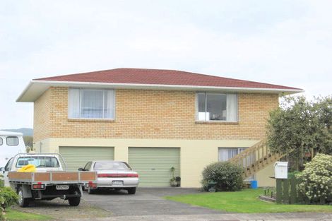 Photo of property in 6 Simpson Place, Whitianga, 3510