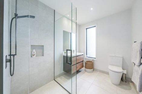 Photo of property in 64 Obelisk Street, Wanaka, 9305