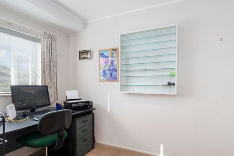 Photo of property in 5 Rimu Rise, Albany, Auckland, 0632