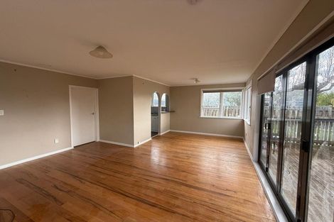 Photo of property in 17 Winiata Terrace, Papakura, 2110