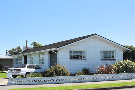 Photo of property in 24 Geddis Street, Rangiora, 7400