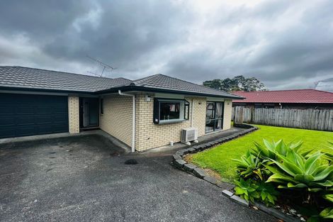Photo of property in 2 Claywest Place, Glen Eden, Auckland, 0602