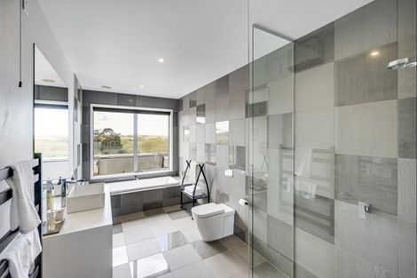 Photo of property in 1232 Taihape Road, Sherenden, Hastings, 4179