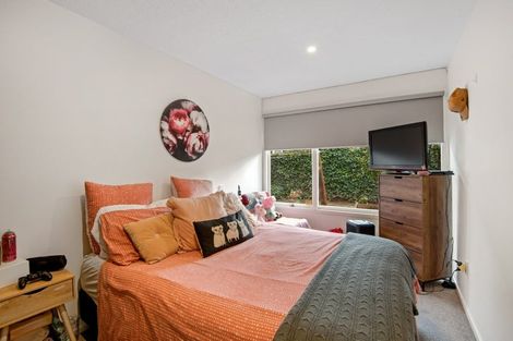 Photo of property in 91 Memorial Avenue, Ilam, Christchurch, 8053