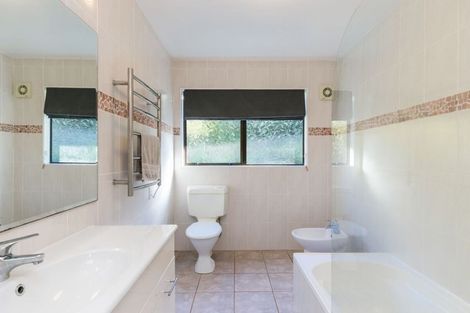 Photo of property in 11 The Mainsail, Whitby, Porirua, 5024
