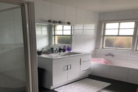 Photo of property in 9 Longmuir Street, Ilam, Christchurch, 8041