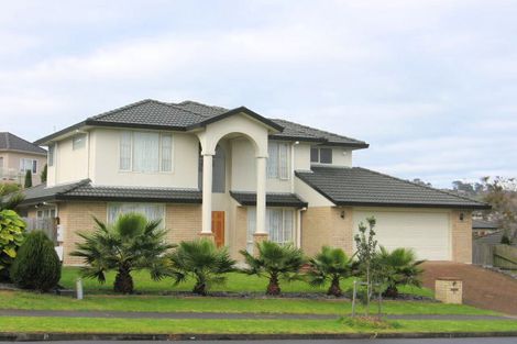 Photo of property in 70 Westerham Drive, Dannemora, Auckland, 2016
