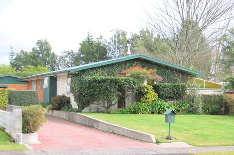 Photo of property in 7 Brookbank Place, Glenview, Hamilton, 3206