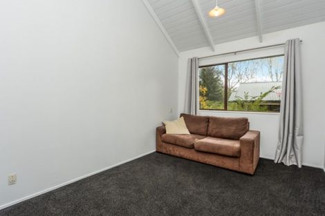 Photo of property in 16 Phoenix Place, Dinsdale, Hamilton, 3204