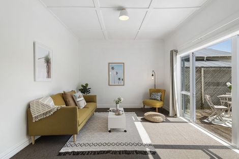 Photo of property in 9 Huia Street, Devonport, Auckland, 0624