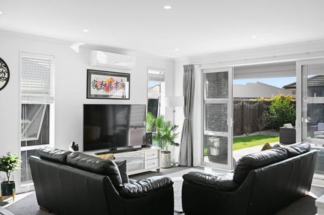 Photo of property in 39 Ruru Street, Cambridge, 3434