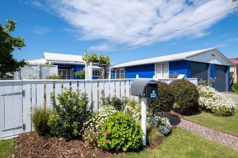 Photo of property in 3 Grange Road South, Haumoana, 4102