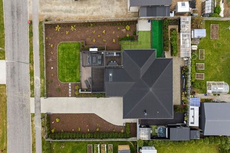 Photo of property in Luggate Park, 5 Cooper Crescent, Luggate, Cromwell, 9383