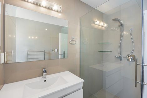 Photo of property in 9 Westview Place, Western Heights, Hamilton, 3200