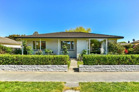 Photo of property in 2 Opihi Street, Cracroft, Christchurch, 8025