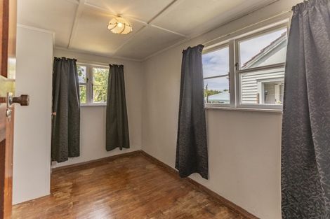 Photo of property in 69 Racecourse Road, Waipukurau, 4200