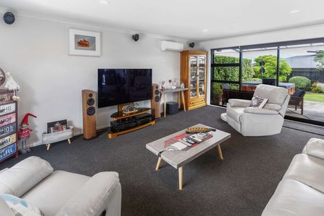 Photo of property in 55 Rodeo Drive, Kelvin Grove, Palmerston North, 4414