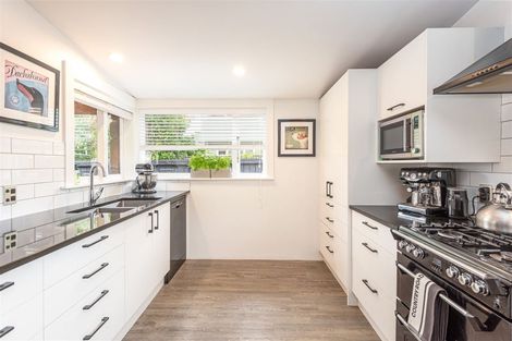 Photo of property in 10 Duncan Street, Sumner, Christchurch, 8081