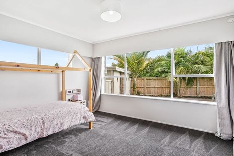 Photo of property in 16 Sierra Avenue, Te Kamo, Whangarei, 0112