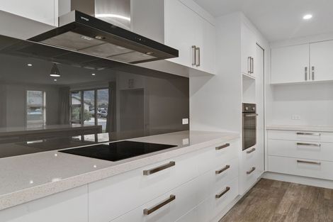 Photo of property in 8 Eldorado Place, Cromwell, 9310