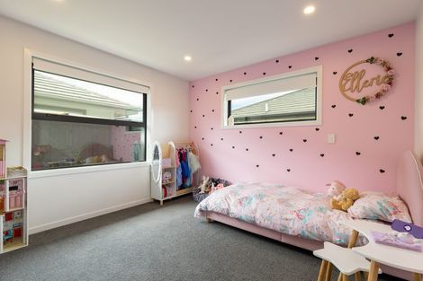 Photo of property in 31 Packard Crescent, Halswell, Christchurch, 8025