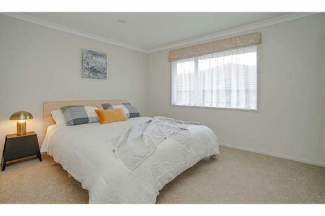 Photo of property in 6 Halyard Loop, Haruru, 0204