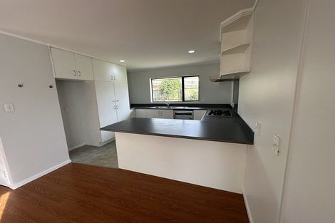 Photo of property in 5 Ian Jones Court, Flat Bush, Auckland, 2019