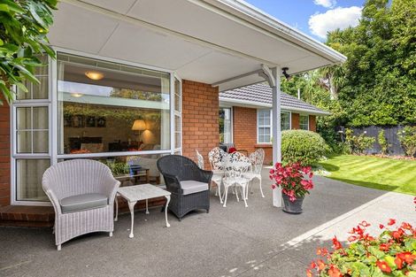 Photo of property in 2/27 Hamilton Avenue, Ilam, Christchurch, 8041