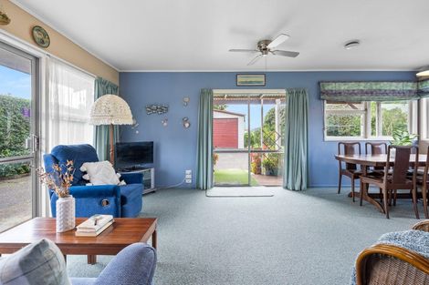 Photo of property in 27 Beazley Crescent, Tikipunga, Whangarei, 0112