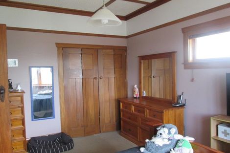 Photo of property in 25 Tiller Close, Kelvin Grove, Palmerston North, 4414