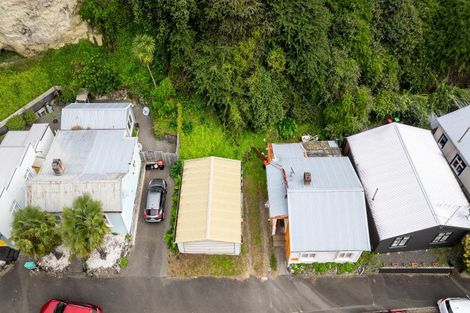 Photo of property in 118 Shakespeare Road, Bluff Hill, Napier, 4110