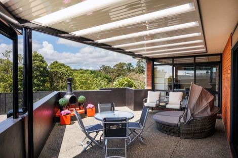 Photo of property in 54 Cashmere Drive, Fitzherbert, Palmerston North, 4410