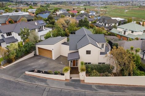 Photo of property in 4 Somerton Rise, Westmorland, Christchurch, 8025