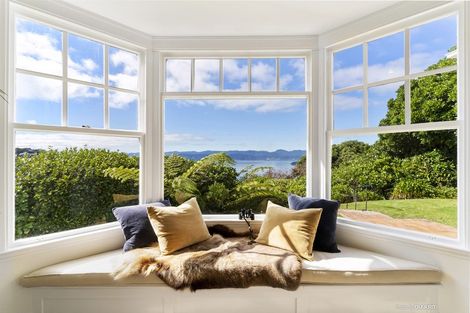 Photo of property in 41 Wadestown Road, Wadestown, Wellington, 6012