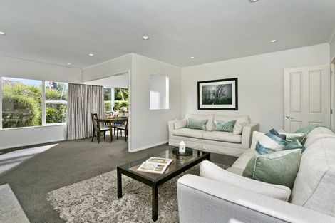 Photo of property in 2/43 Northumberland Avenue, Belmont, Auckland, 0622