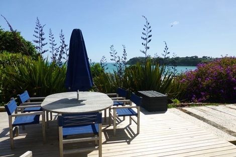 Photo of property in 10 Claude Road, Stanmore Bay, Whangaparaoa, 0932