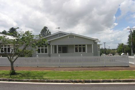 Photo of property in 26 Nolan Road, Greenlane, Auckland, 1051