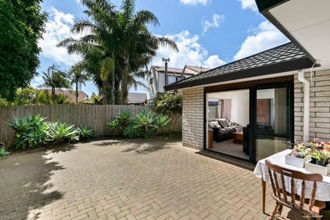 Photo of property in 191a Pakuranga Road, Pakuranga, Auckland, 2010