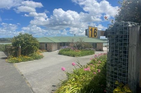 Photo of property in 16 Kotare Crescent, Pahi, Paparoa, 0571