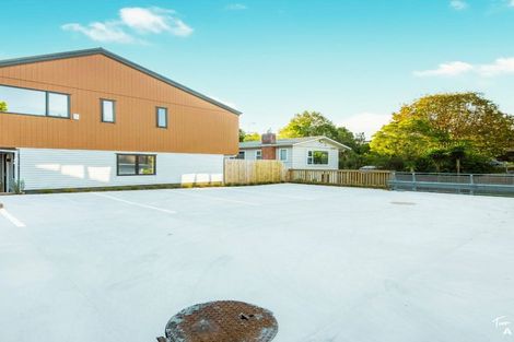 Photo of property in 3/11 Stottholm Road, Titirangi, Auckland, 0604