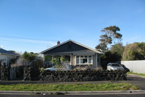 Photo of property in 67 Lonsdale Street, New Brighton, Christchurch, 8083