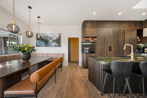 Photo of property in 120 Rob Roy Lane, Wanaka, 9305