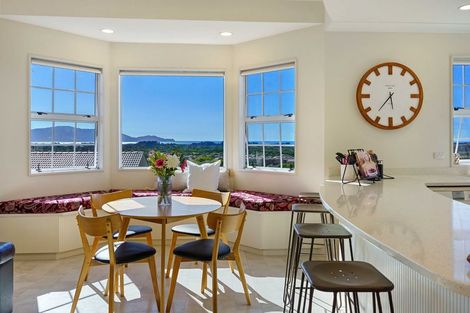 Photo of property in 105 Winara Avenue, Waikanae, 5036