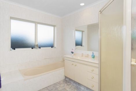 Photo of property in 180 Grenada Street, Mount Maunganui, 3116