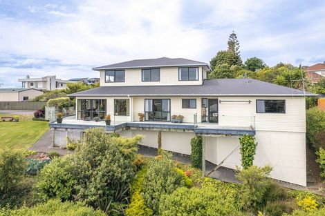 Photo of property in 26 Tower Crescent, Durie Hill, Whanganui, 4500
