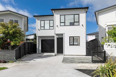 Photo of property in 3 Riroriro Road, Hobsonville, Auckland, 0616