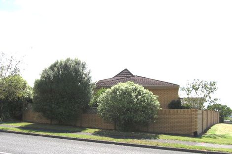 Photo of property in 22 Westpark Drive, West Harbour, Auckland, 0618