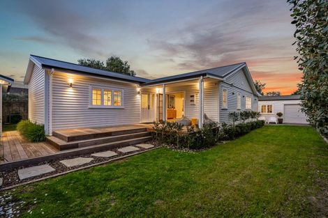 Photo of property in 5 Alice Street, Riverhead, 0820